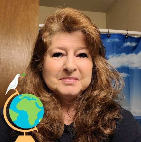 Meet your Posher, Lisa - Picture 1 of 1